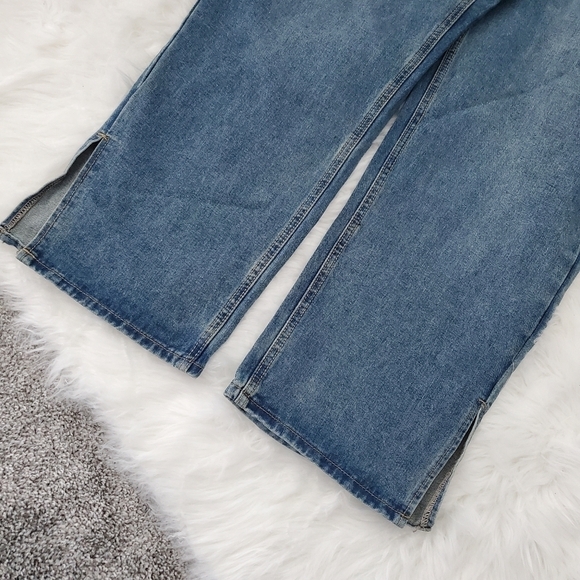 New! Boohoo Blue Plus Split Hem Straight Leg Jeans Mid Blue Size US 20. … - Picture 3 of 10